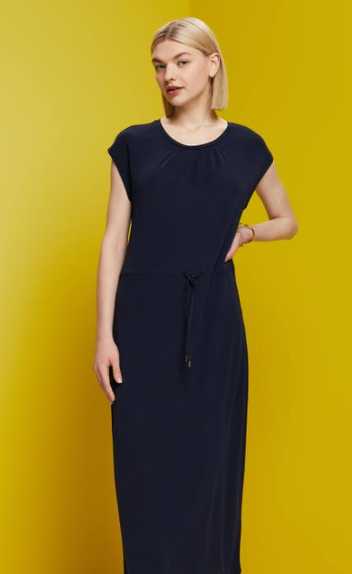 Esprit &ndash; stils, kas apvieno komfortu un kvalitāti modernas dzīves ritmā